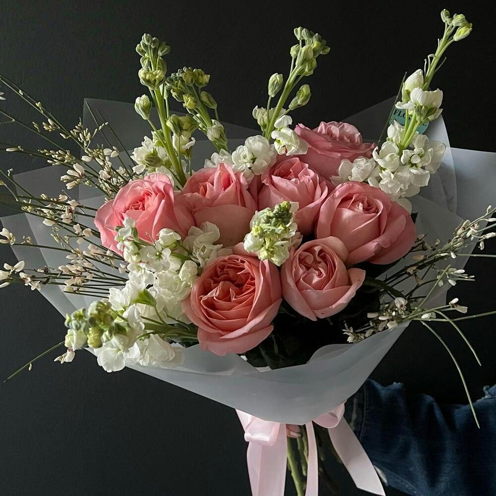 Bouquet "Pink Roses and Matthiola"